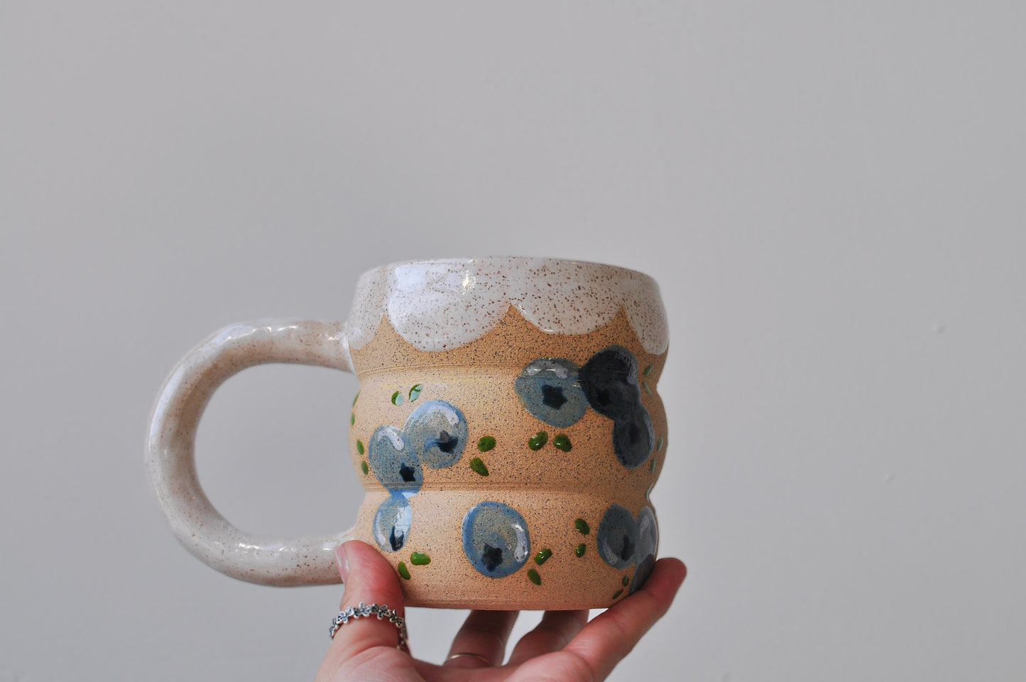 Blueberry bubble mug